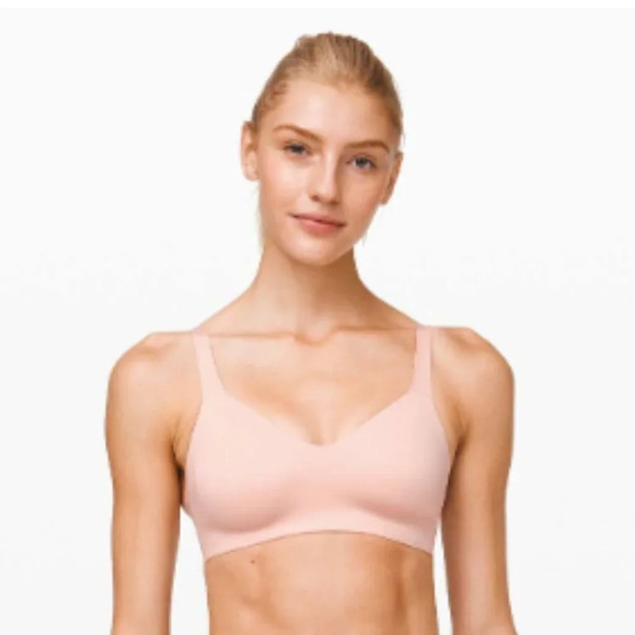 Lululemon Hold True  Lightweight Soft Bra Nude Beige Misty Shell 32B - Picture 1 of 7